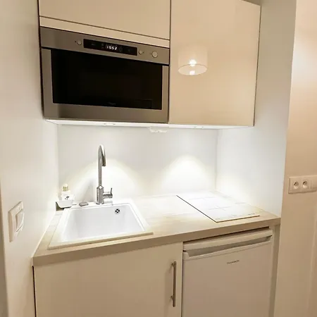 Apartment 5 Min From Paris - Parking Included