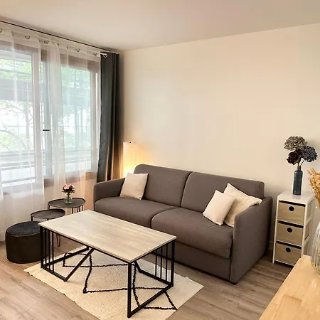 5 Min From Paris - Parking Included * Levallois-Perret
